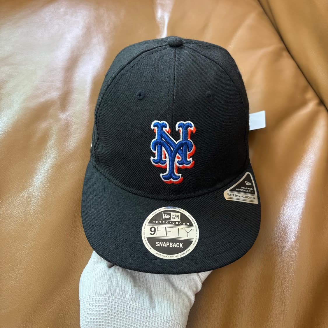 BEAMS 빔즈 빔스 뉴에라 9Fifty 6패널 볼캡 모자 메츠 블랙 상품이미지2