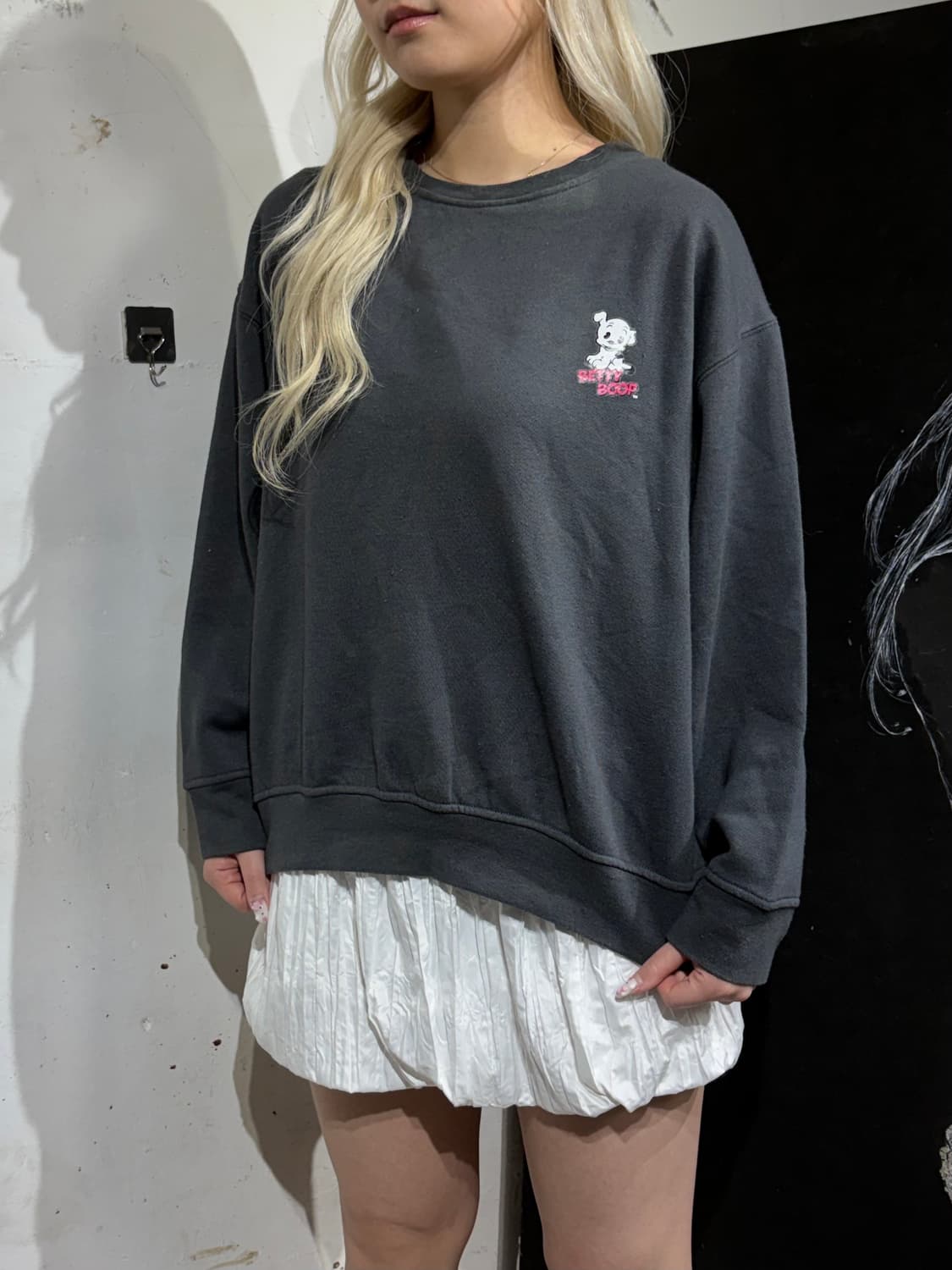 일본빈티지 베티붑 차콜 프린팅 오버핏 맨투맨 상품이미지2