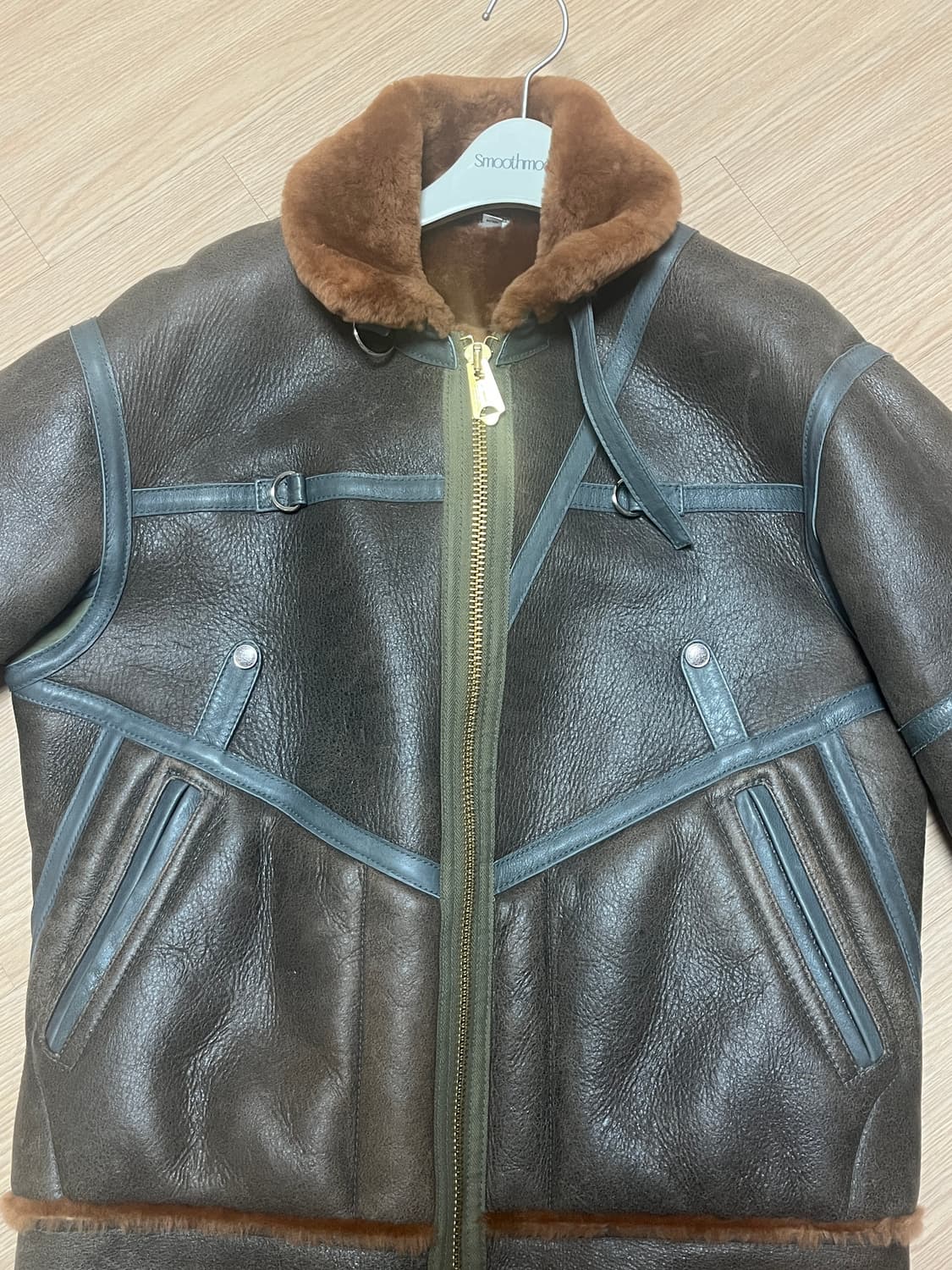 올리브드랩서비스 19fw 에비에이터 자켓 m사이즈 상품이미지4