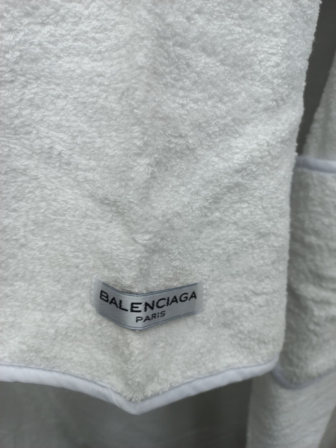 발렌시아가 호텔 시리즈 배스로브 화이트 (진품) 상품이미지3