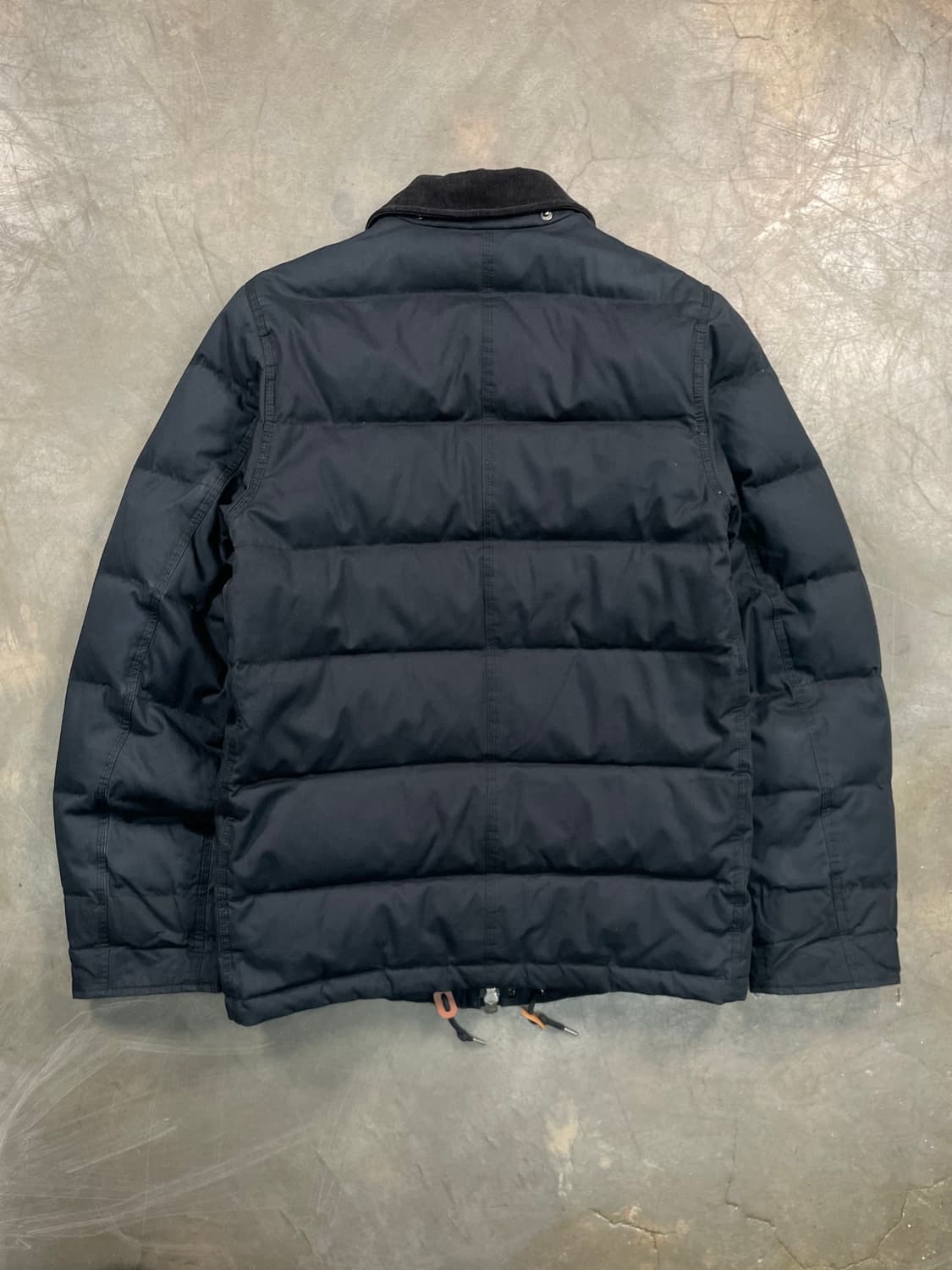 칼하트 프레젠트 다운 자켓 상품이미지6