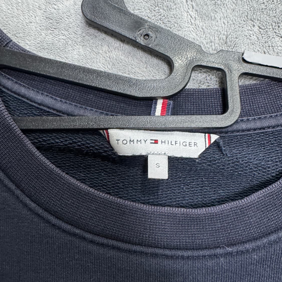 타미힐피거 맨투맨 상품이미지3