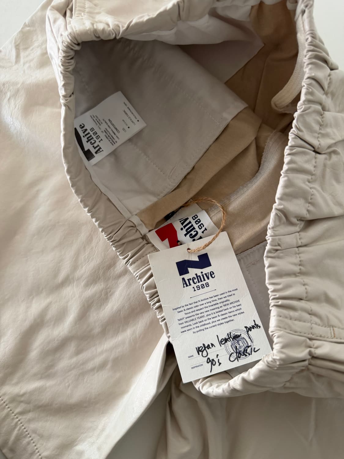 Narchive 비건레더 하프 팬츠 상품이미지3