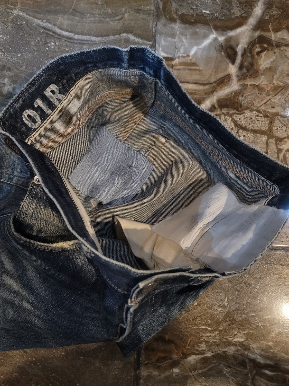 Visvim 비즈빔 데미지 하드워시 데님팬츠  상품이미지4