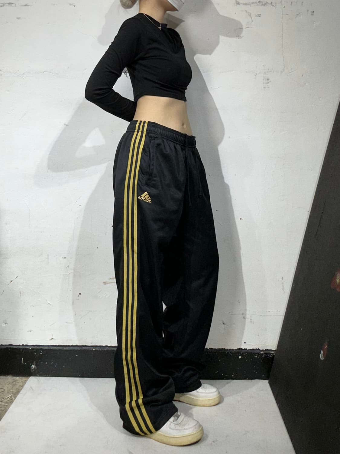 아디다스 블랙 골드 삼선 추리닝 바지 트레이닝 팬츠 L 상품이미지1