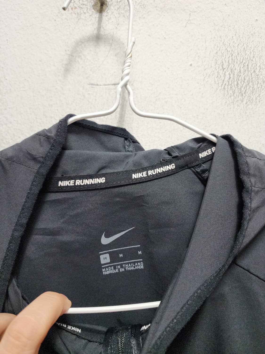 나이키 에어 런닝 바람막이  상품이미지3