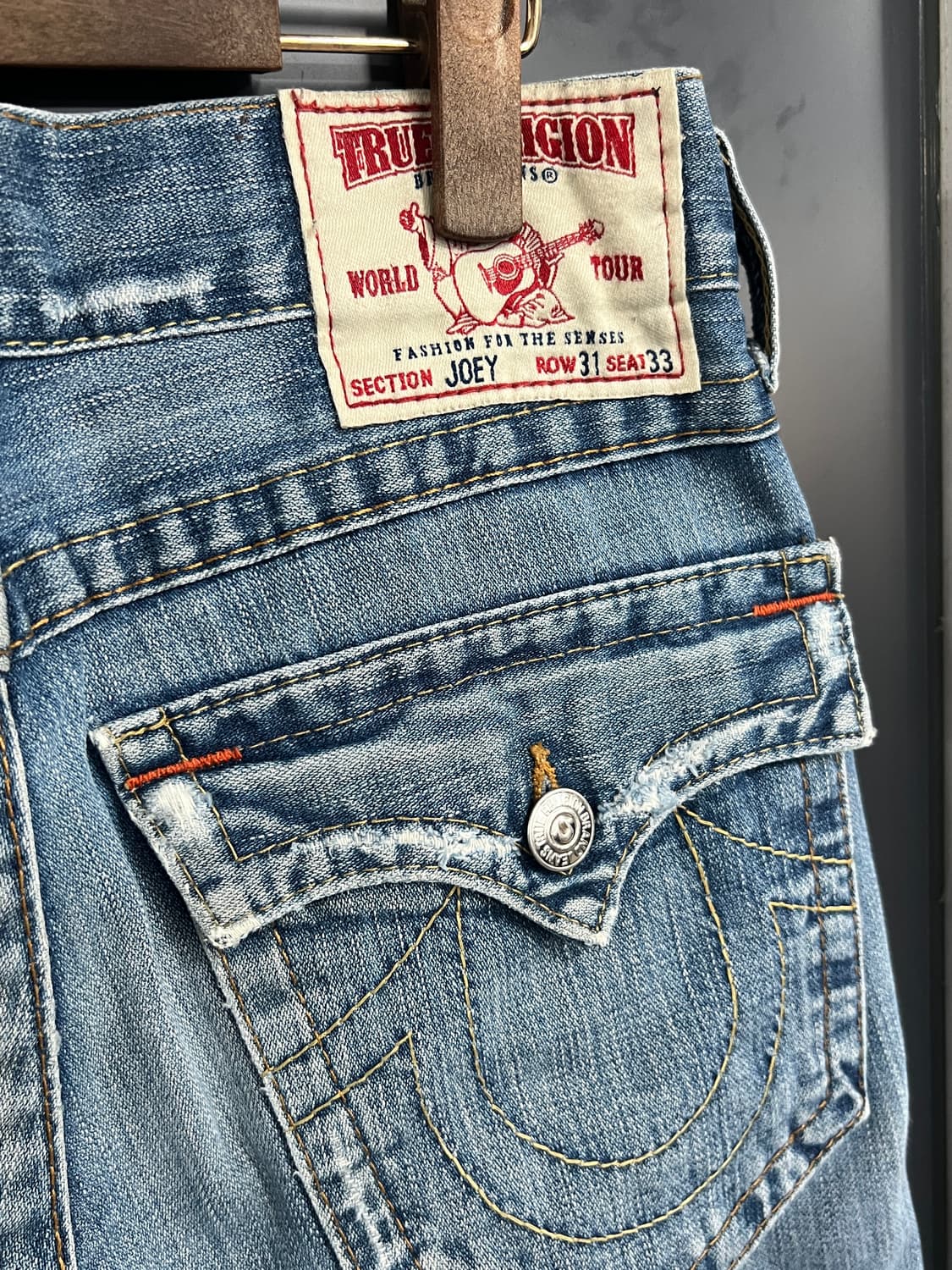 True Religion 트루릴리전 조이  연청 부츠컷 나팔핏 데님 팬츠 상품이미지3