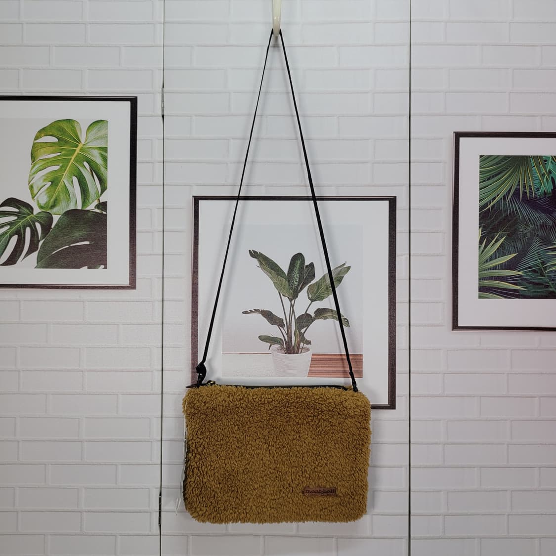 몽벨 플리스 워머 크로스백 숄더백 파우치 새상품 상품이미지2