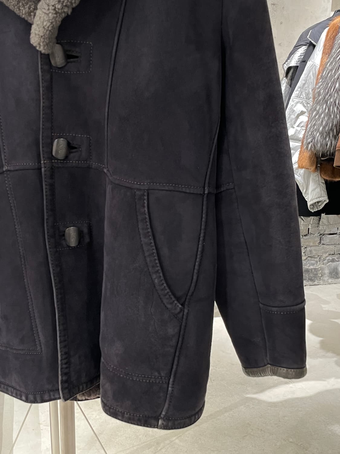 이브 생로랑 레이즌 고트 스킨 자켓 상품이미지5