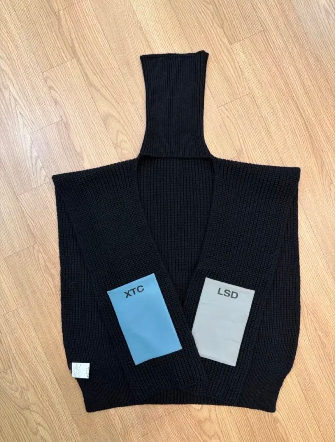 라프시몬스 패치 터틀넥 베스트 판매 상품이미지1