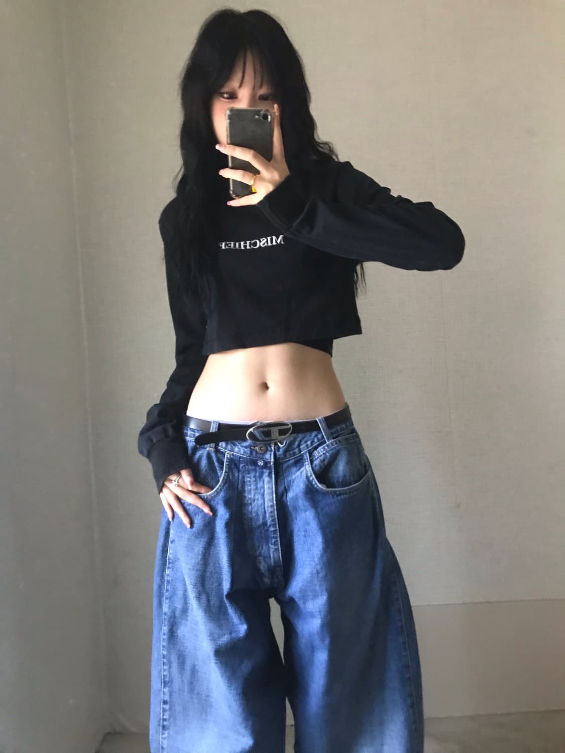 미스치프 크롭 롱슬리브 상품이미지2