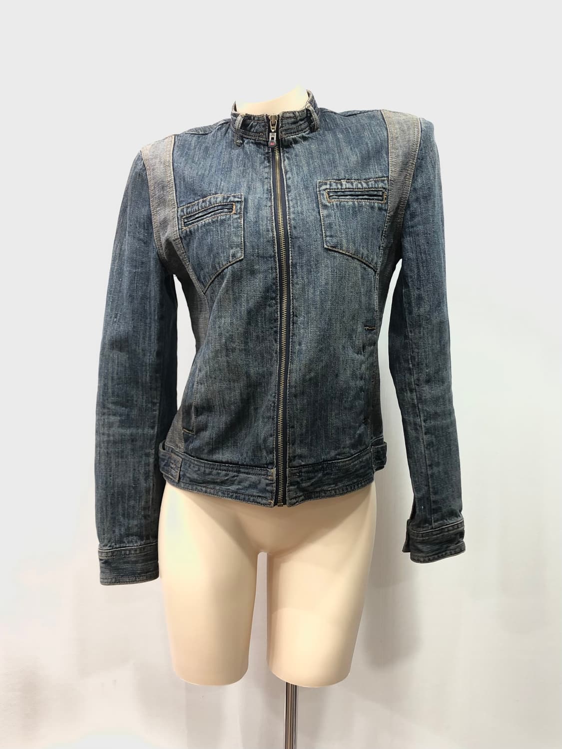 Washed Denim Jacket 상품이미지1