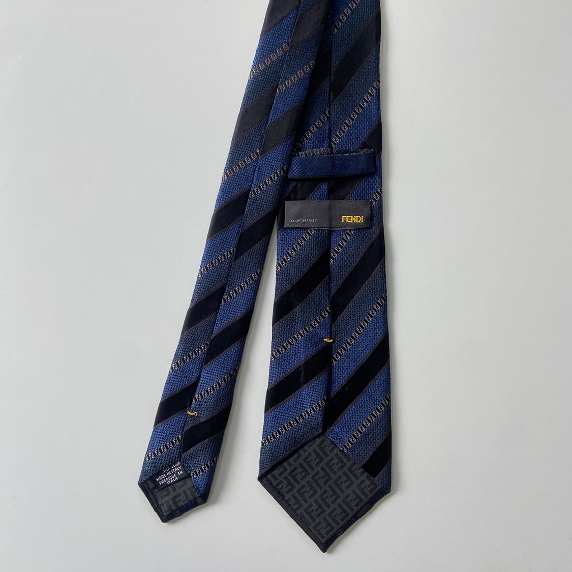 펜디 (FENDI) FF 모노그램 정품 명품 넥타이 7.7cm 상품이미지2