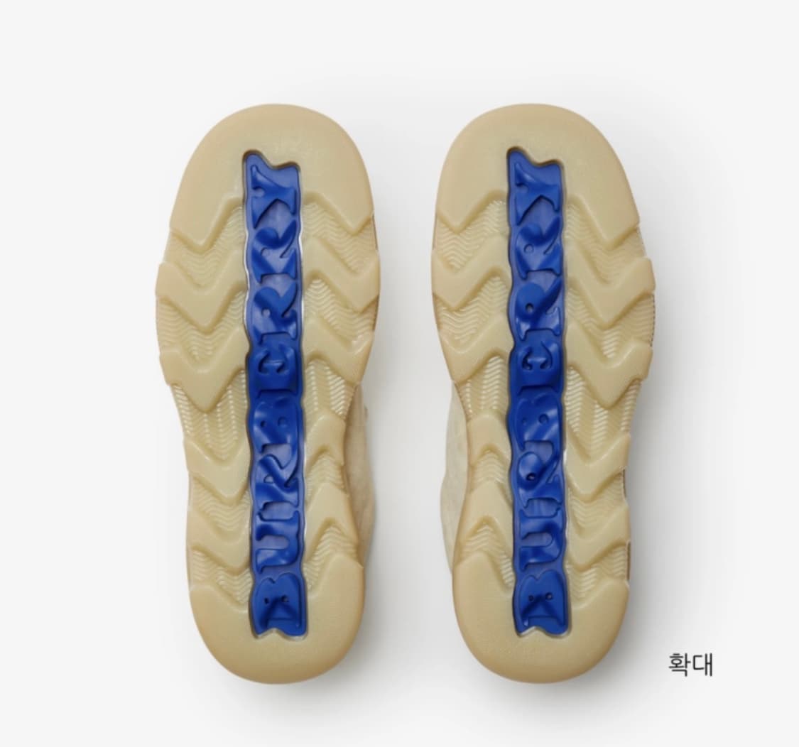 [44] 버버리 스웨이드 크리퍼 미드 레이스업 상품이미지2