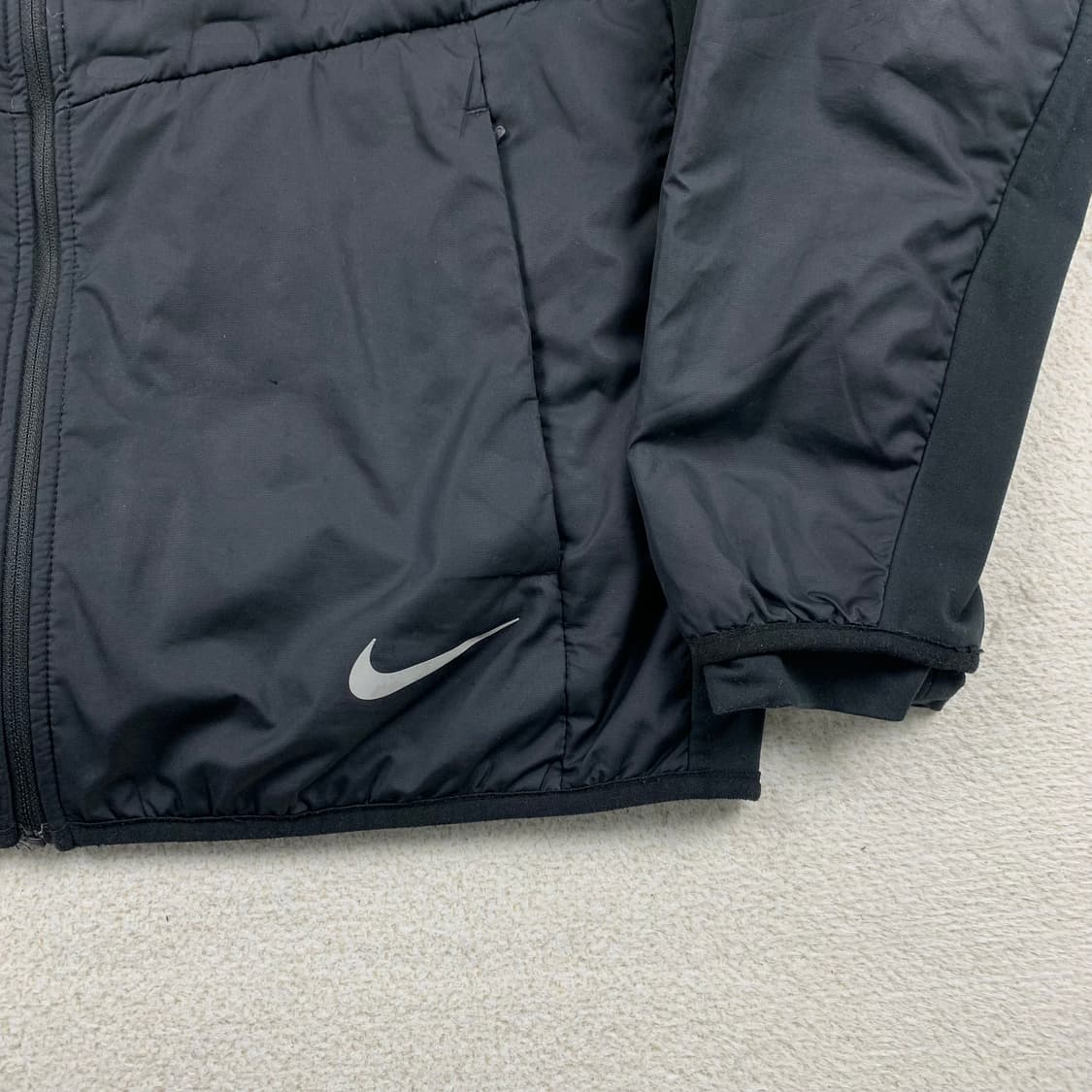 나이키 에어로로프트 자켓 블랙 상품이미지6