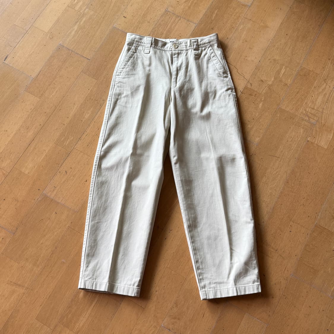 유니클로 와이드핏 치노팬츠 73 상품이미지3