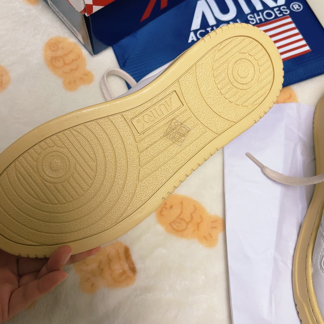 AUTRY 오트리 메달리스트 로우 스니커즈 AULWSL01 상품이미지4