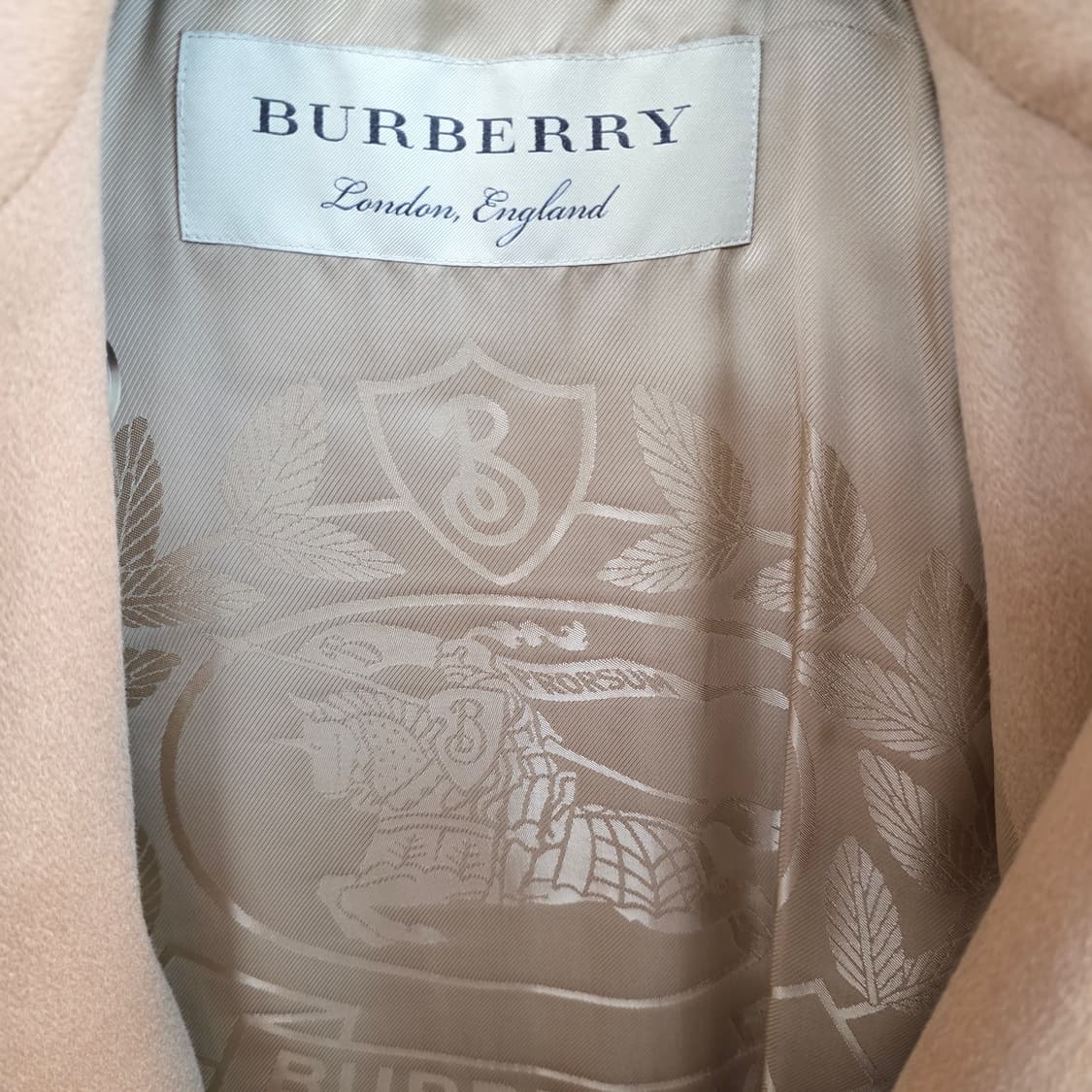 새상품급 버버리 캐시미어 100% 켄징턴 트렌치코트 (클래식 로고) 상품이미지6