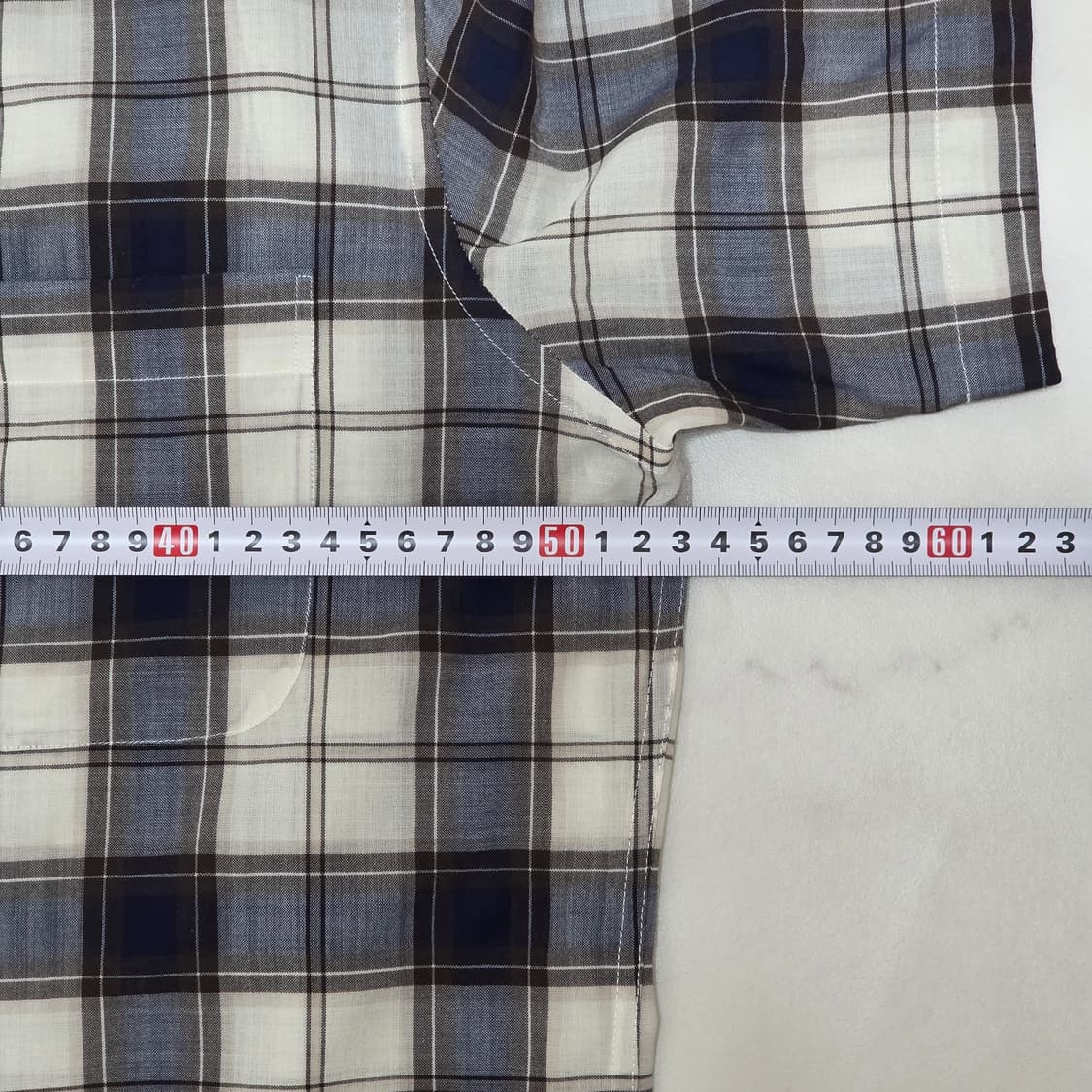 100 닥스 체크 반팔셔츠 네이비 아이보리 폴리 모 혼방 상품이미지5