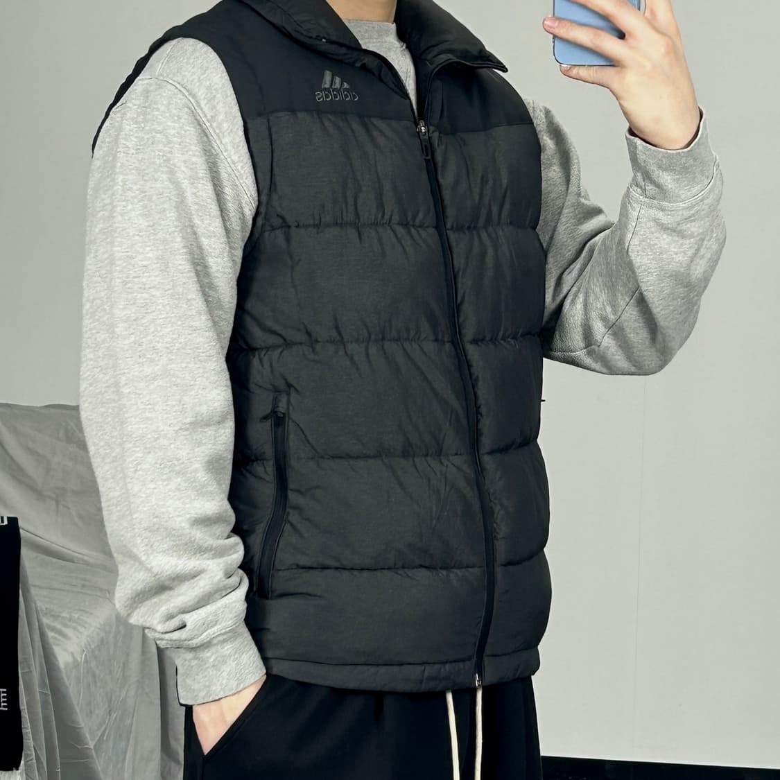 아디다스 올드스쿨 그레이 패딩 베스트 L 상품이미지1