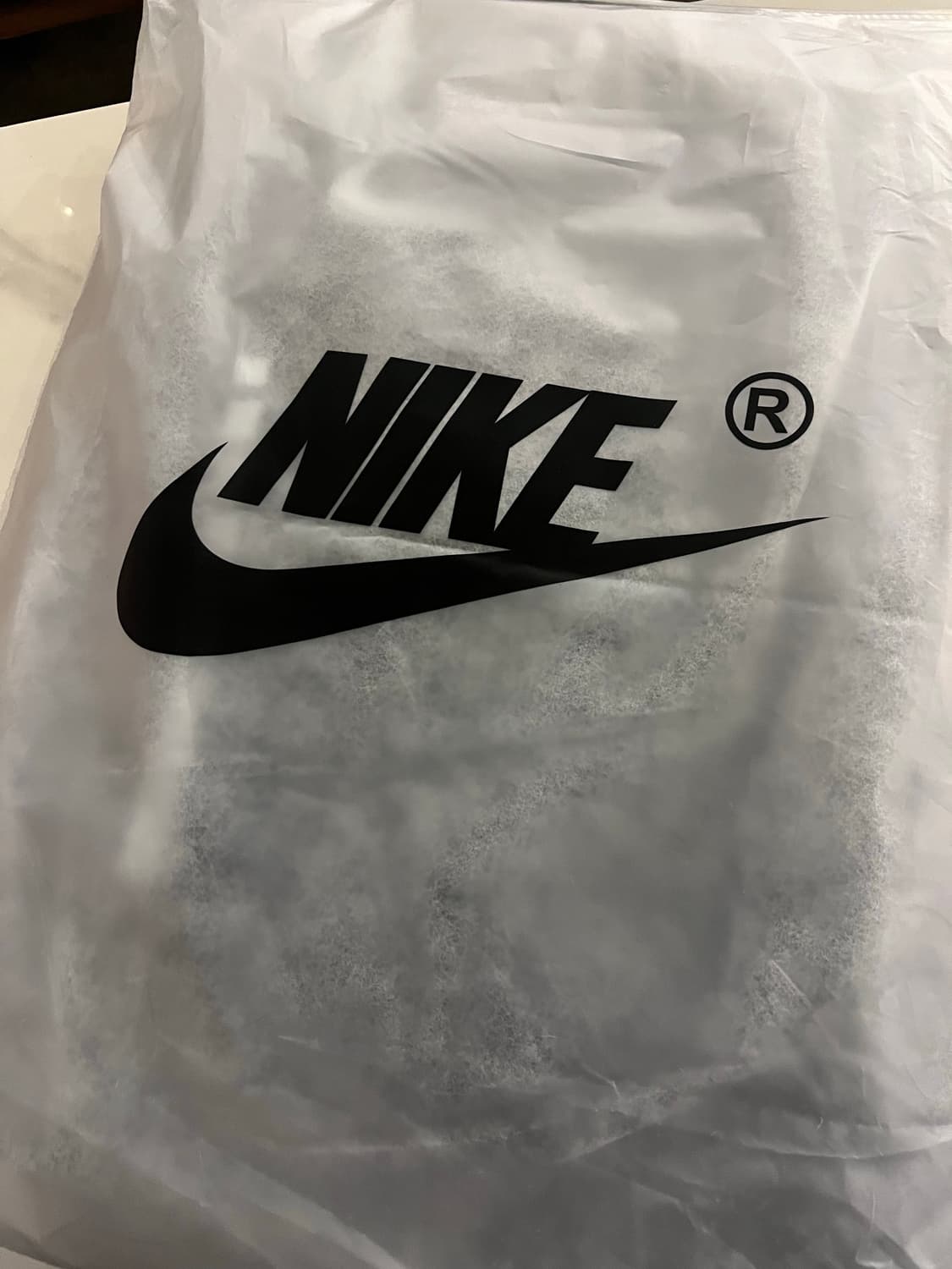 나이키 훕스 엘리트 백팩 32L 블랙 앤트러사이트 상품이미지3