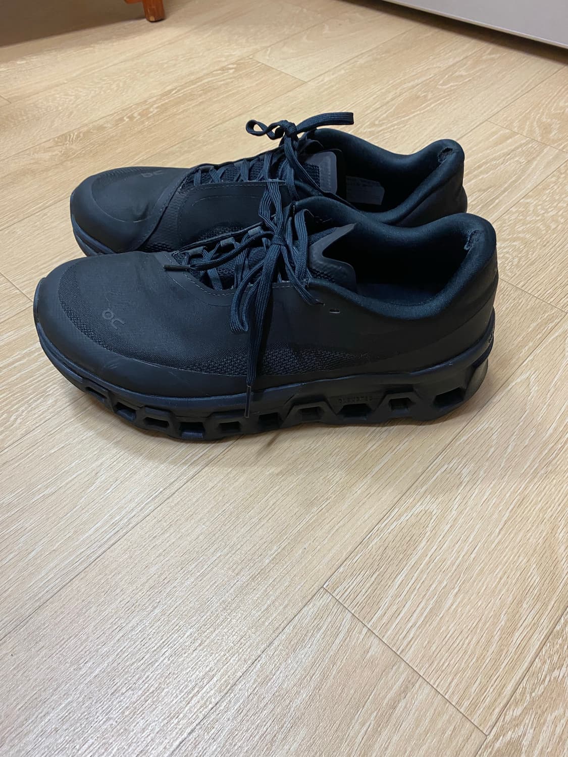 온러닝 X 파프 클라우드몬스터2 블랙마그넷 (270) 상품이미지3