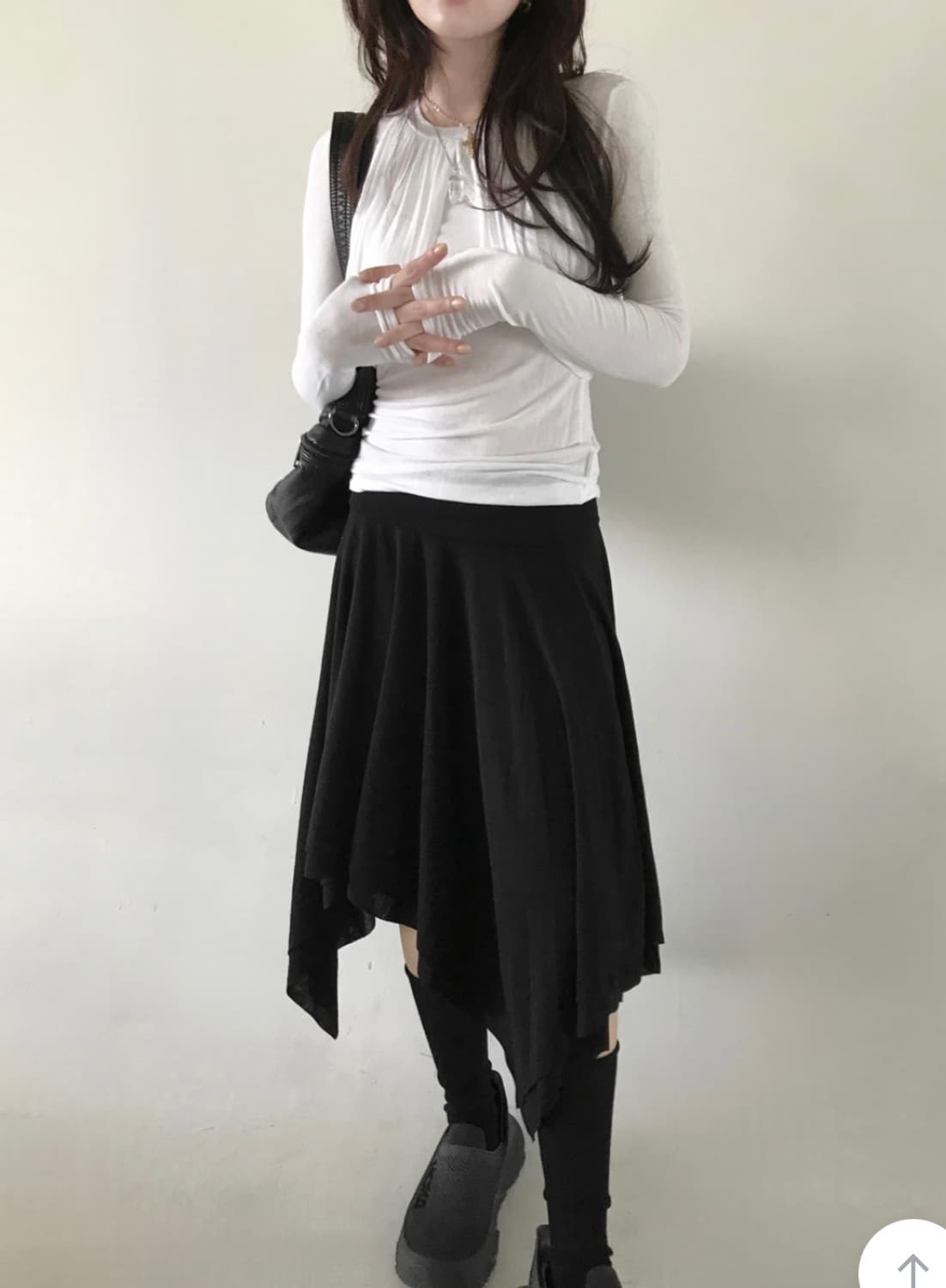 히피디피 소프트 플레어 스커트 미디스커트 블랙 상품이미지3