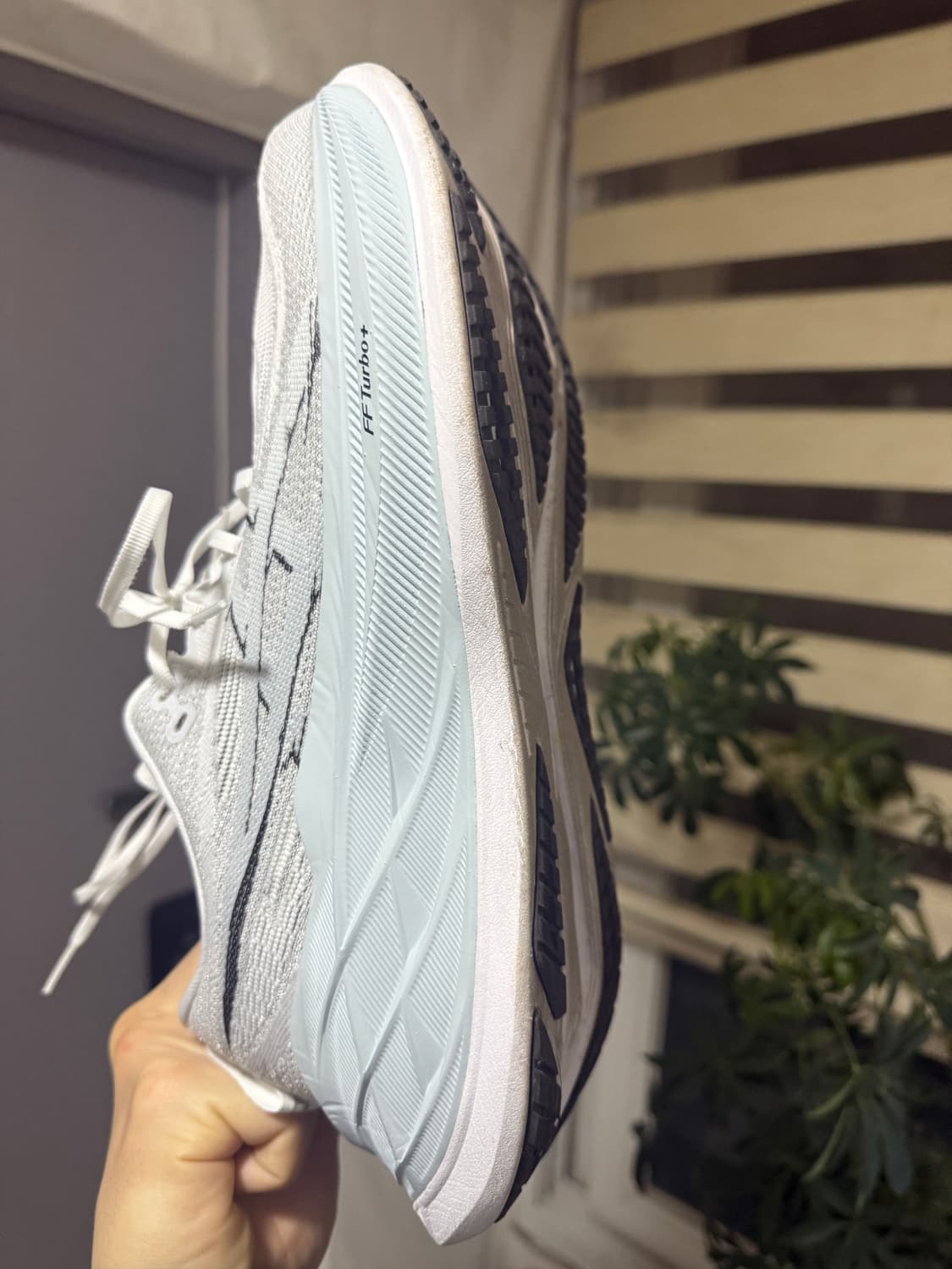 슈퍼블라스트2 화이트 쿨 그레스 판매합니다. 상품이미지4