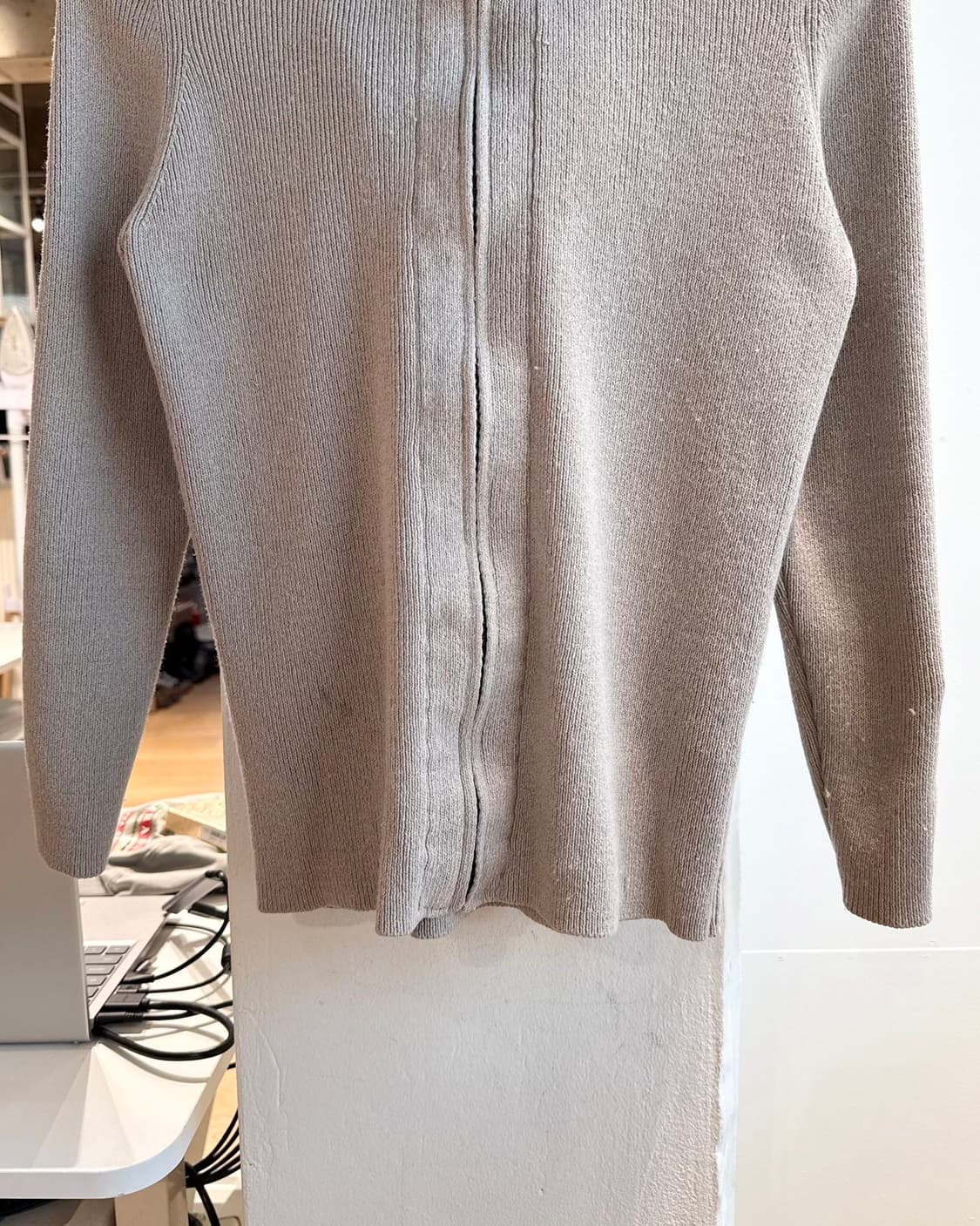 cp컴퍼니 베이지 니트 고글 후드집업  상품이미지5