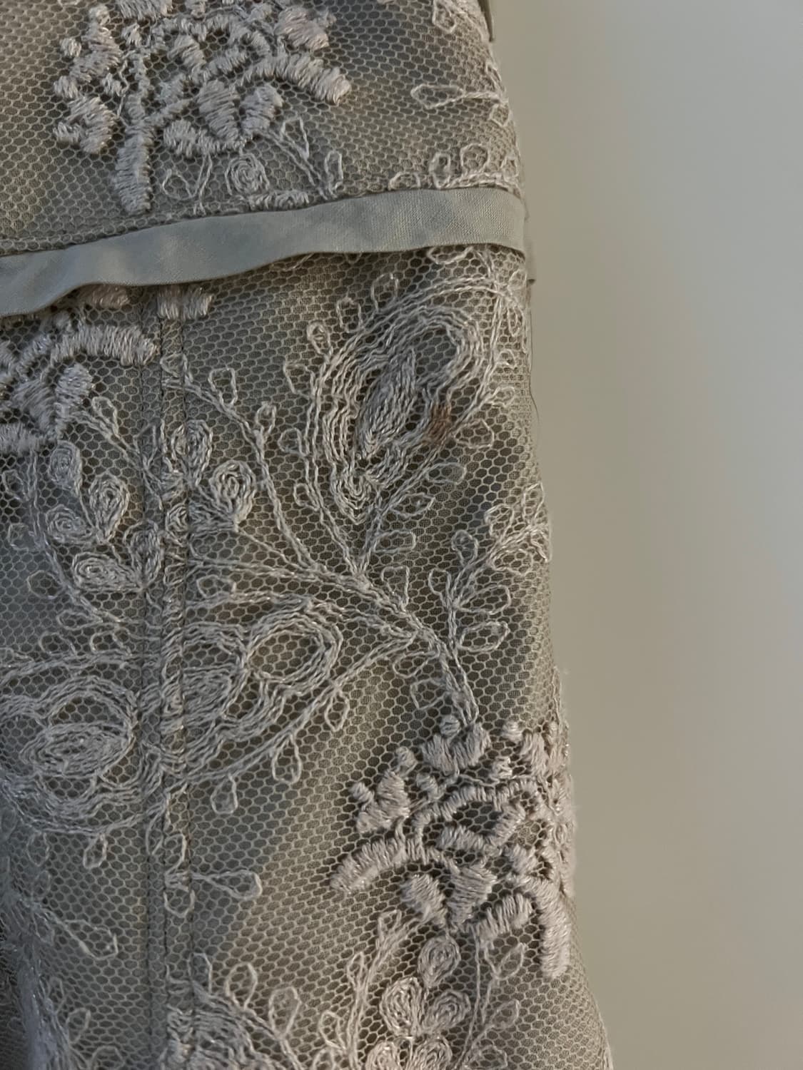 베이지 플라워 자수 미디 스커트 상품이미지5