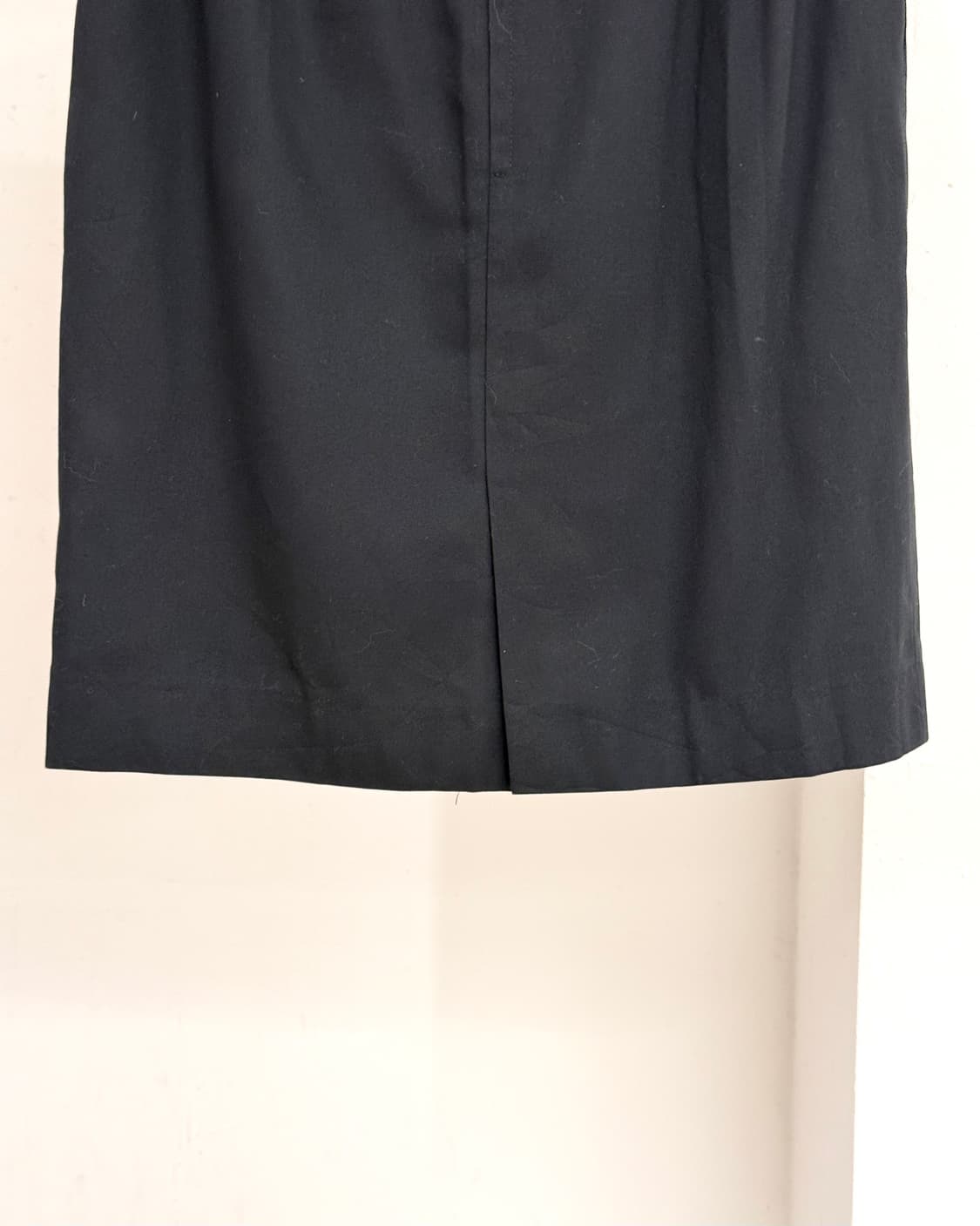 크리스찬 디올 블랙 핀턱 미디 스커트 상품이미지3