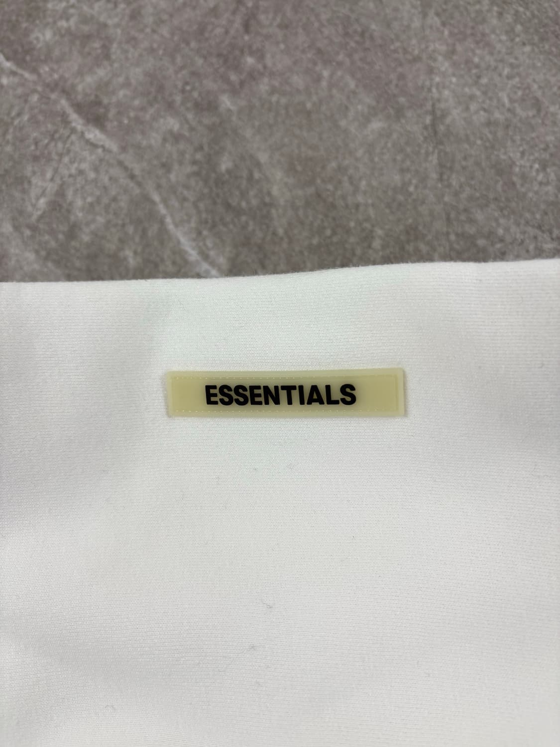 Fear of God Essentials Hoodie   상품이미지3