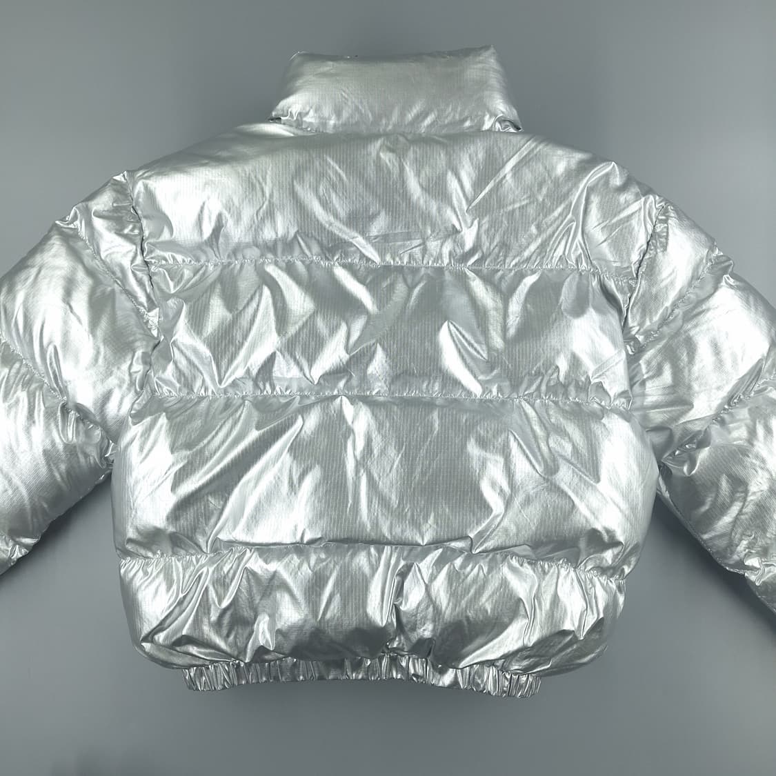 MATERIAL DEPT 실버 유광 메탈릭 히든지퍼 크롭 솜패딩 점퍼 상품이미지9