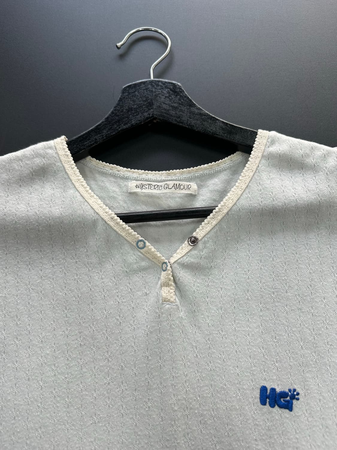 히스테릭글래머 HG 버튼 배색 반팔티 상품이미지5