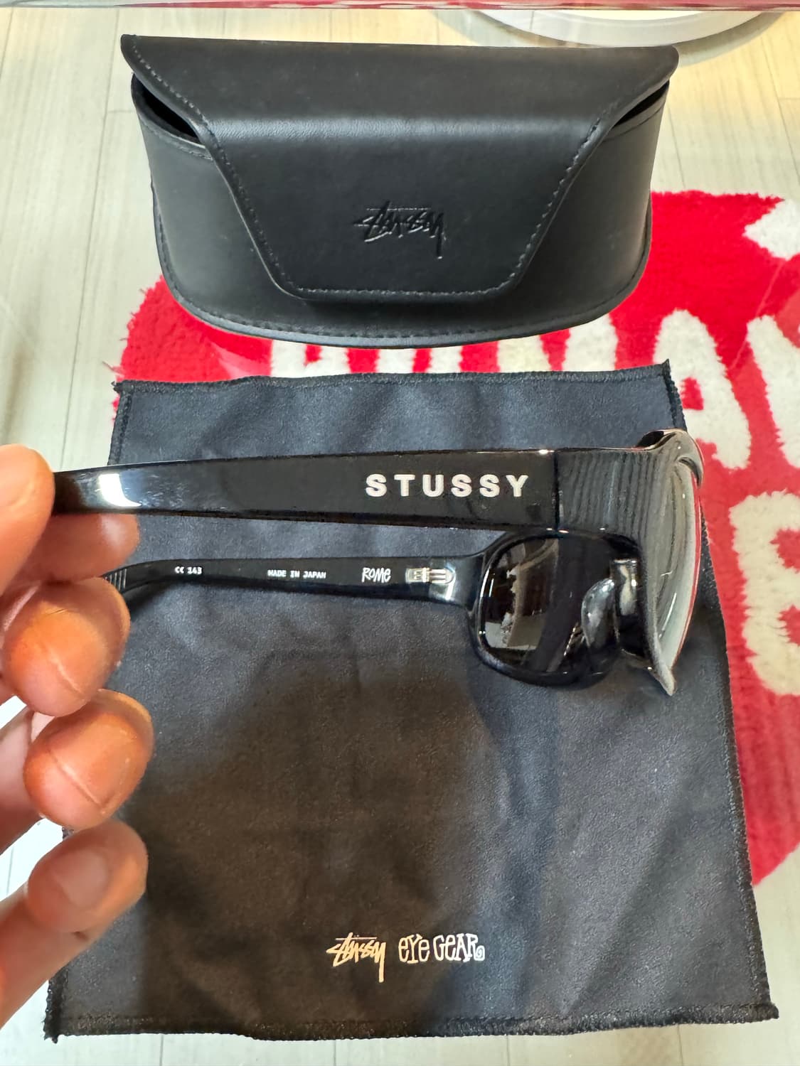 스투시 로마 선글라스 블랙렌즈 상품이미지2