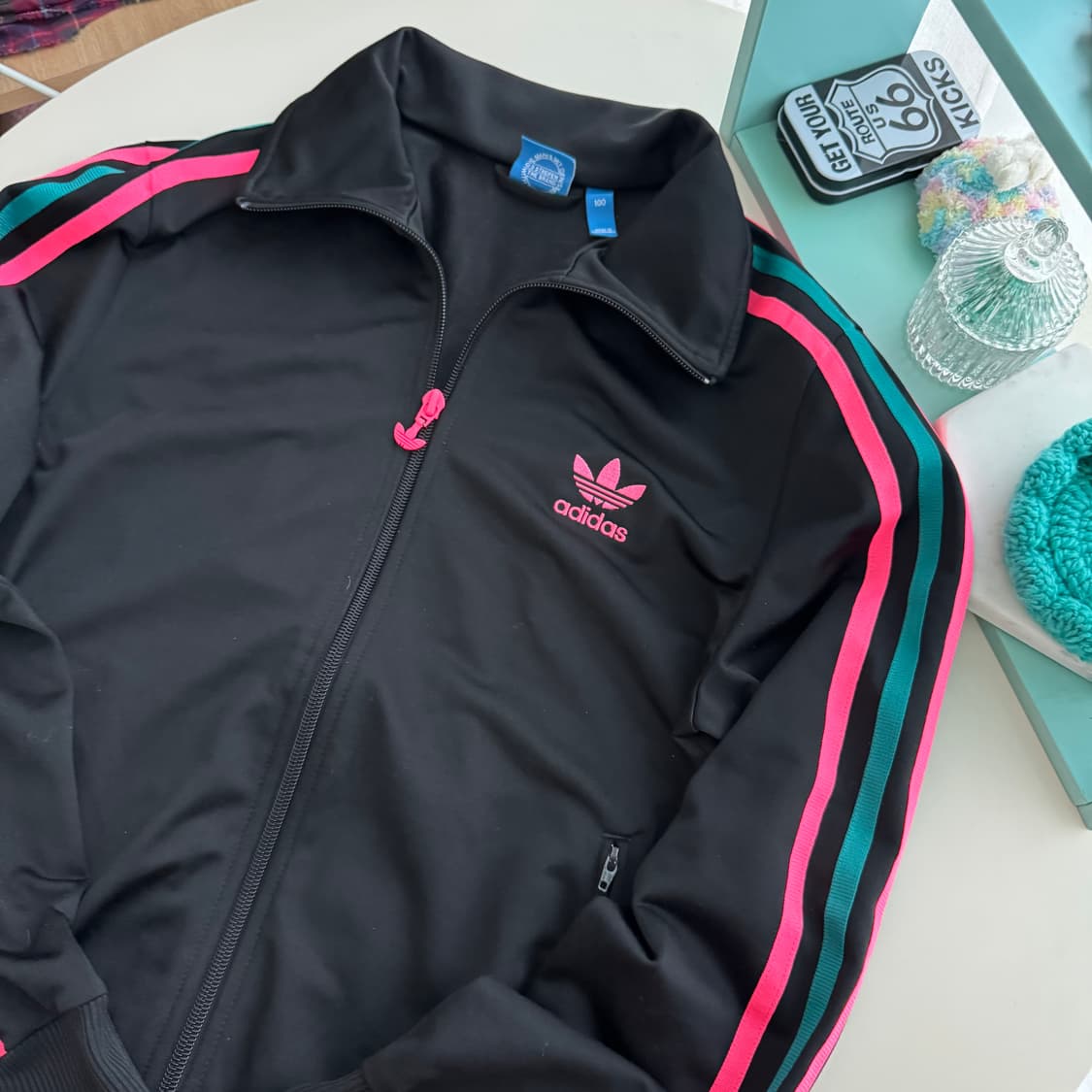 여성 아디다스 블랙 핑크청록라인 트랙탑져지 100 희국템 상품이미지3