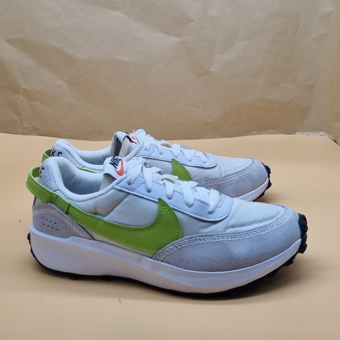 나이키 와플데뷰 화이트그린 운동화240 상품이미지1