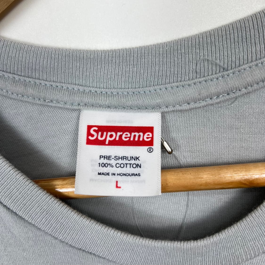 Supreme 슈프림 에이팩스 비키니 반팔티 상품이미지3