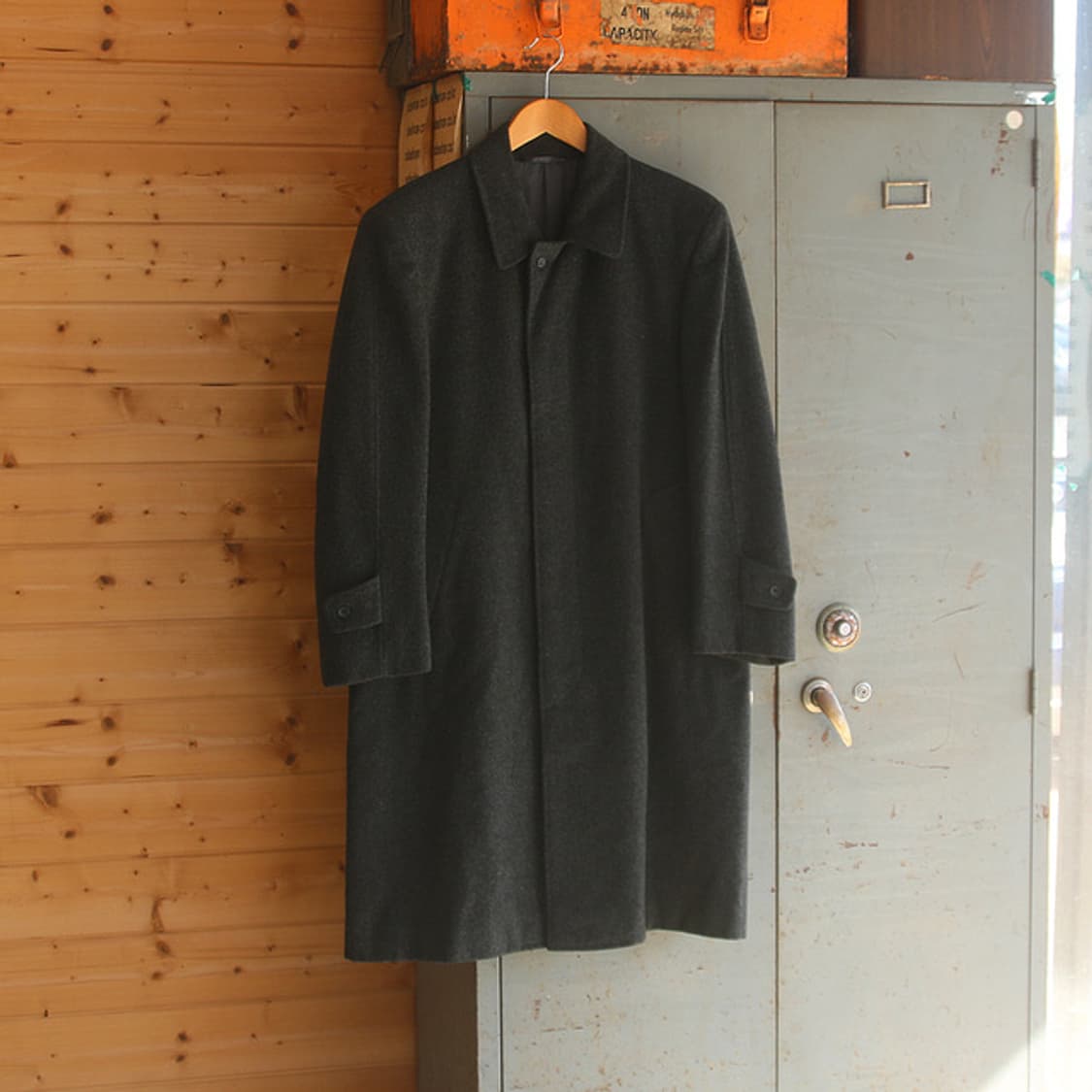 (착용컷) DAKS 닥스 울 코트 (남성용 100) 상품이미지3