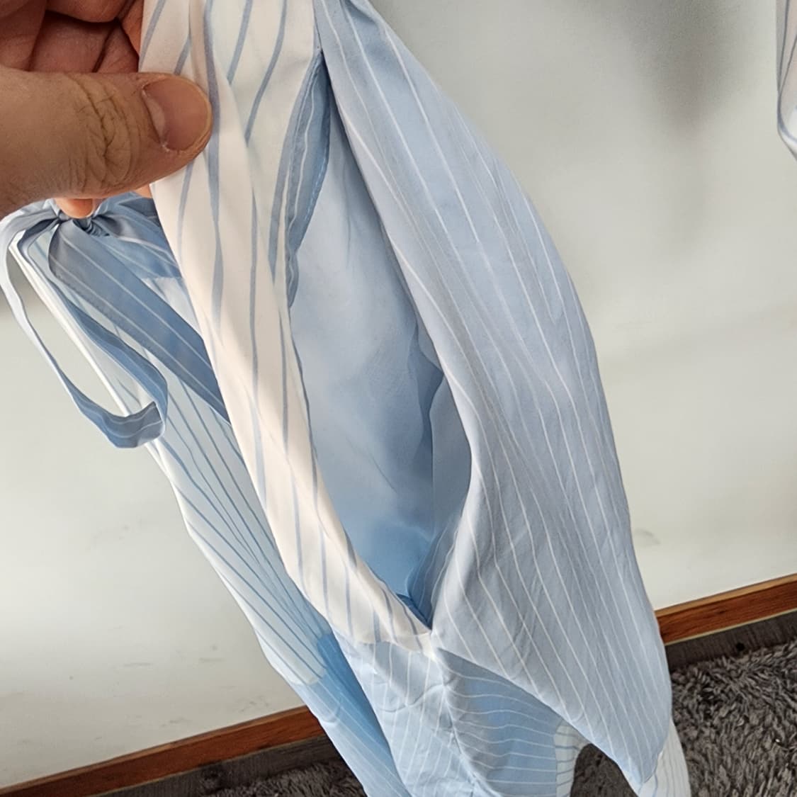 코스 스트라이프 랩 스타일 롱 원피스 상품이미지9