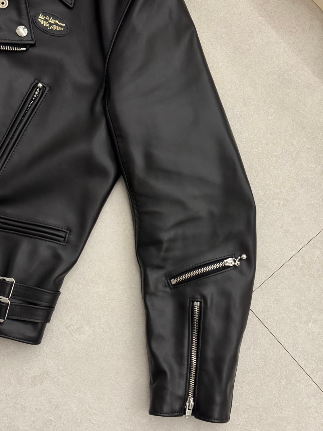 루이스레더 391 라이트닝 카우하이드 42 레귤러핏 상품이미지2