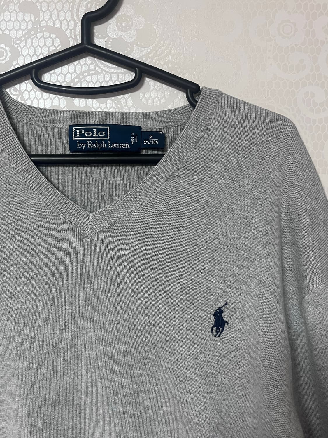 폴로 랄프로렌 V넥 니트 회색 M 상품이미지1