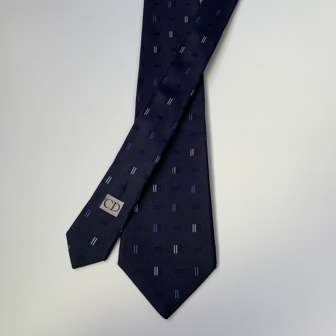디올 옴므(DIOR) 신형라벨 명품넥타이 100실크 B+등급 상품이미지3