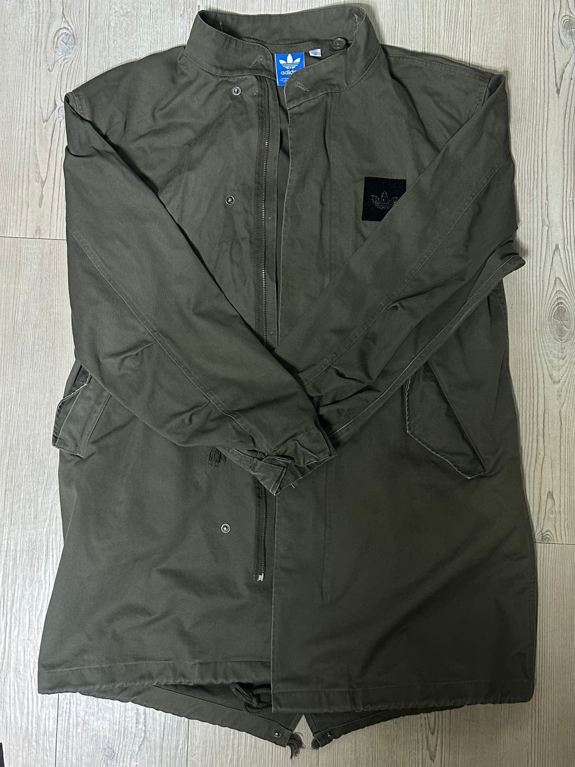 아디다스 피쉬테일 파카 판매합니다! 상품이미지3