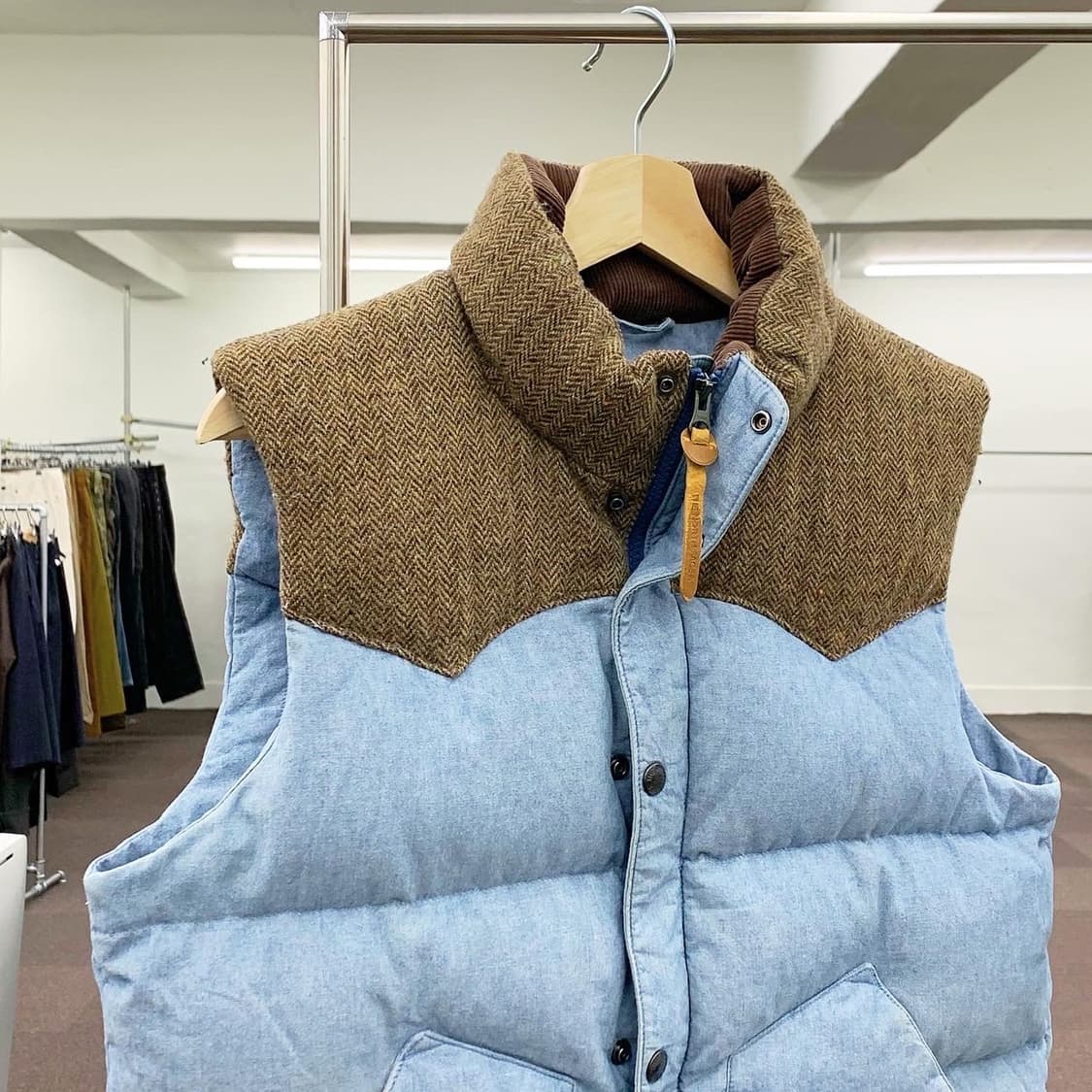 노스페이스 스카이블루 다운 베스트 상품이미지2