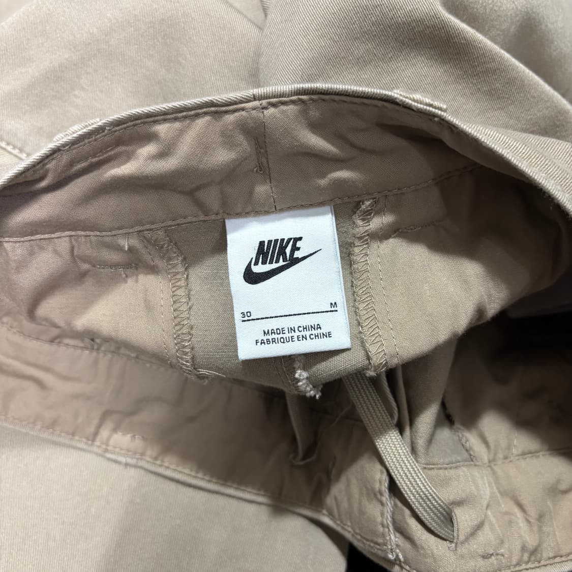 30 나이키 베이지 치노팬츠 상품이미지3