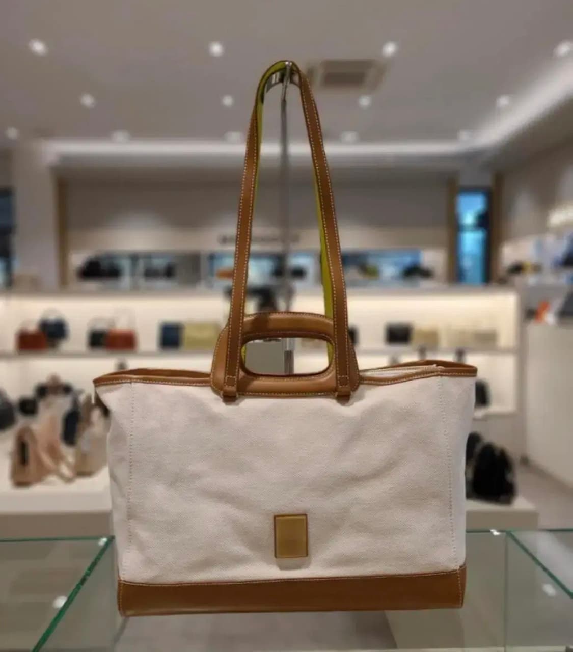 [미사용품] 쿠론 가방 상품이미지2