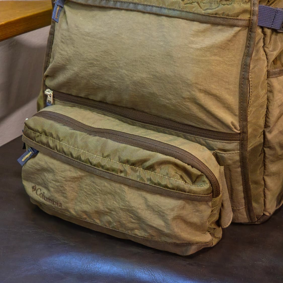 컬럼비아 백팩 + 파우치 세트 카키 (35L) 상품이미지4