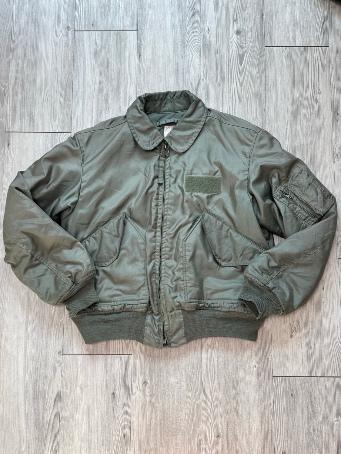 CWU-45P 항공점퍼 미공군 OG 상품이미지1