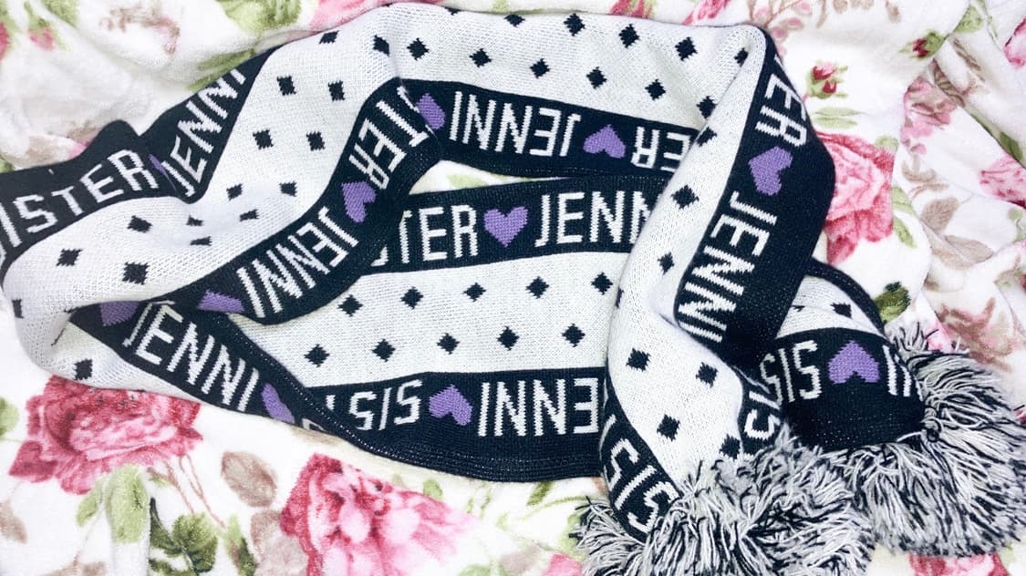 시스터 제니 폼폼 머플러 상품이미지1